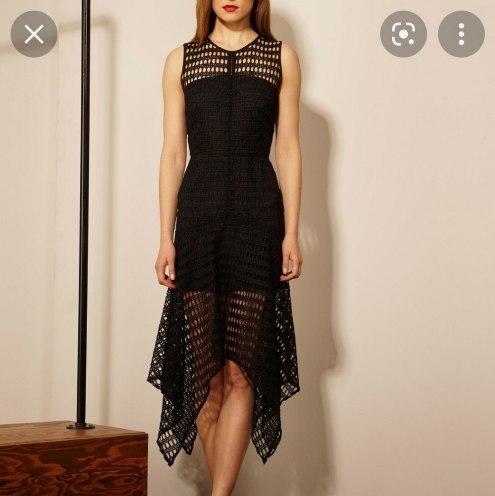 Adelyn Rae black lace handkerchief hem dress size L No tag as original picture